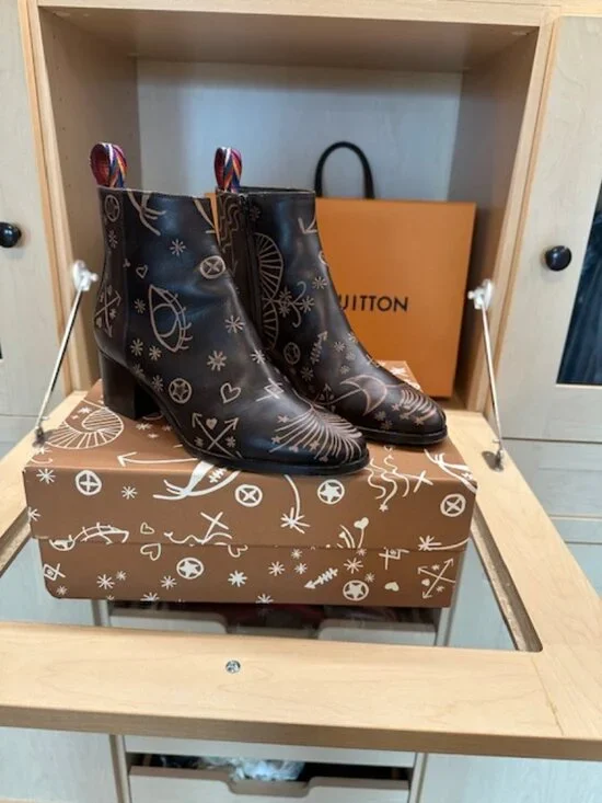 Valentino Santeria Leather Brown Ankle Boots Size 37.5 - Picture 2 of 12